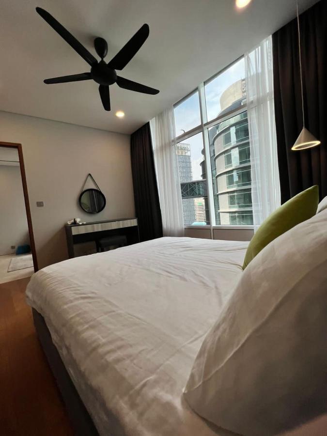 Klcc Sky Suites Kuala Lumpur Esterno foto