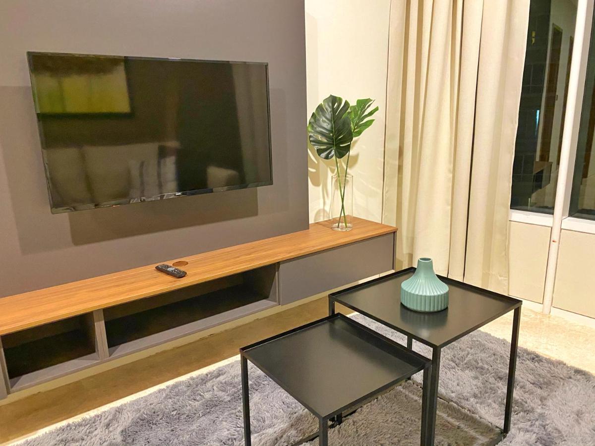 Klcc Sky Suites Kuala Lumpur Esterno foto